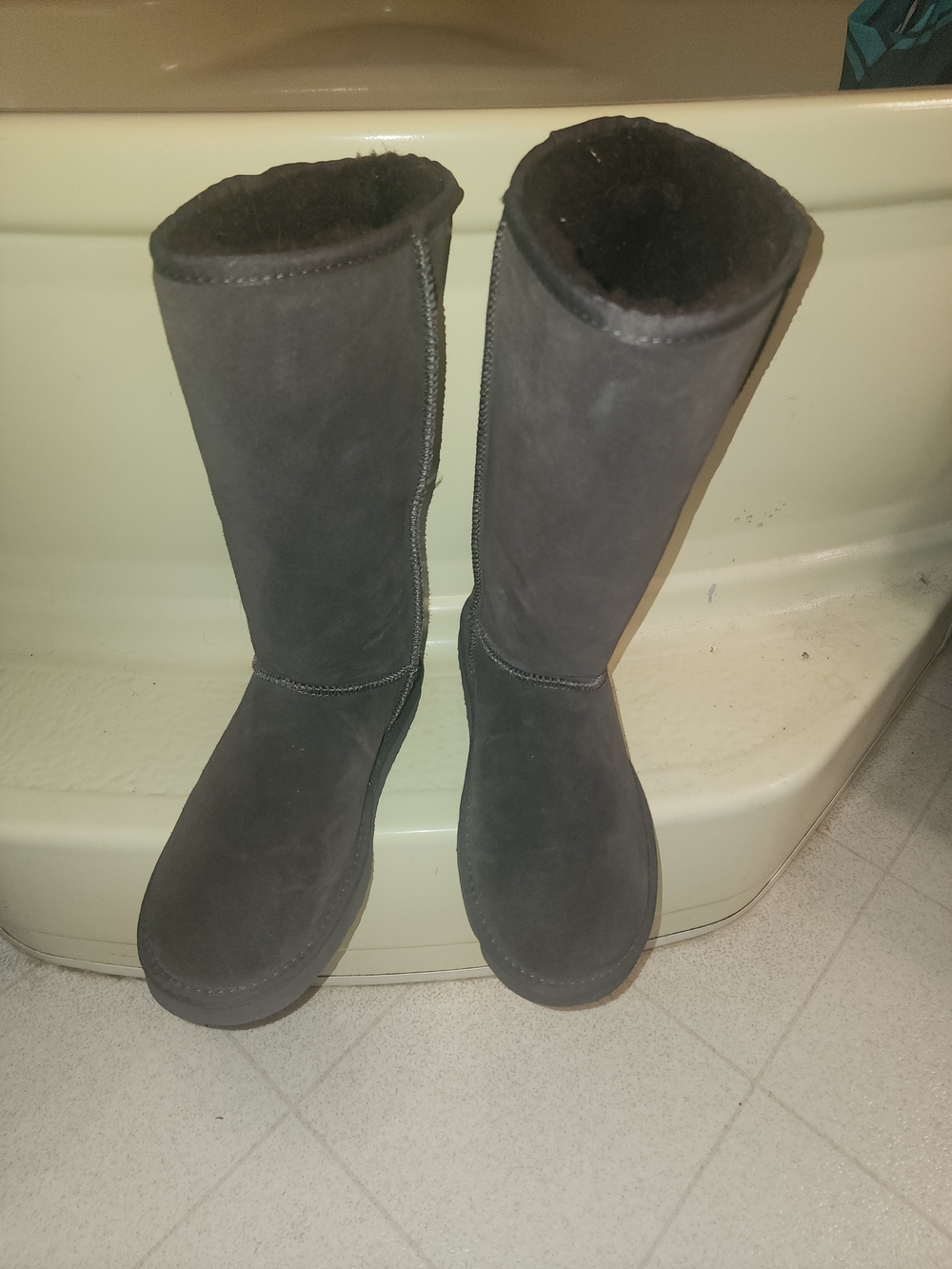 Bearpaw Boots